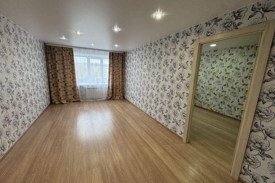 Продаётся 3-комнатная квартира, 64.4 м²
