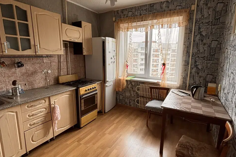 Продаётся 3-комнатная квартира, 61.8 м²