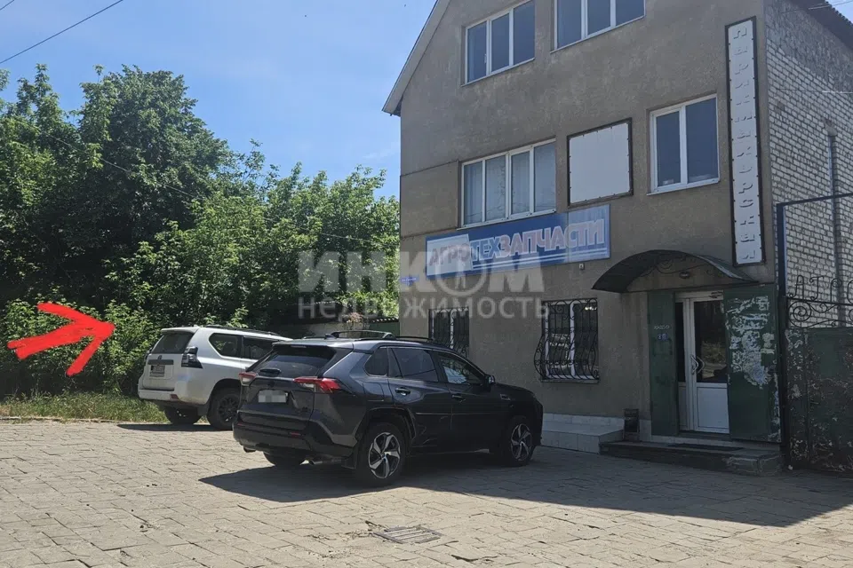Продаётся участок, 10 сот.
