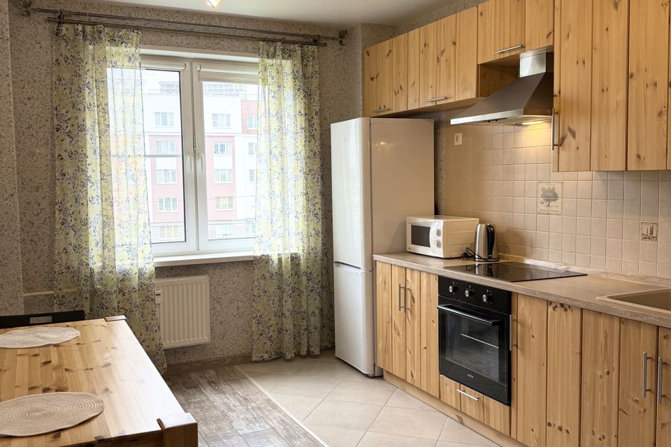 Продаётся 1-комнатная квартира, 41.7 м²
