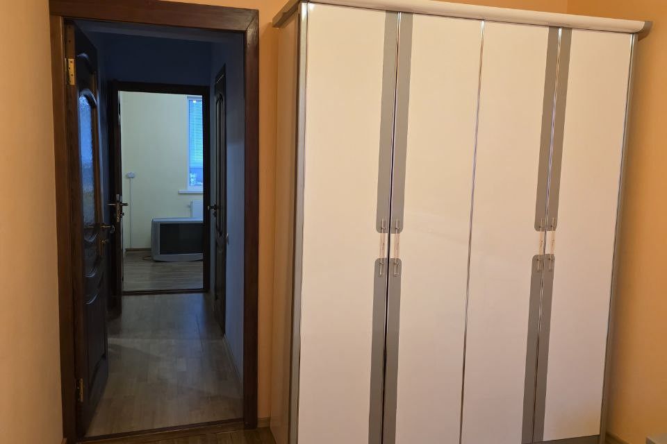 Продаётся 3-комнатная квартира, 70 м²