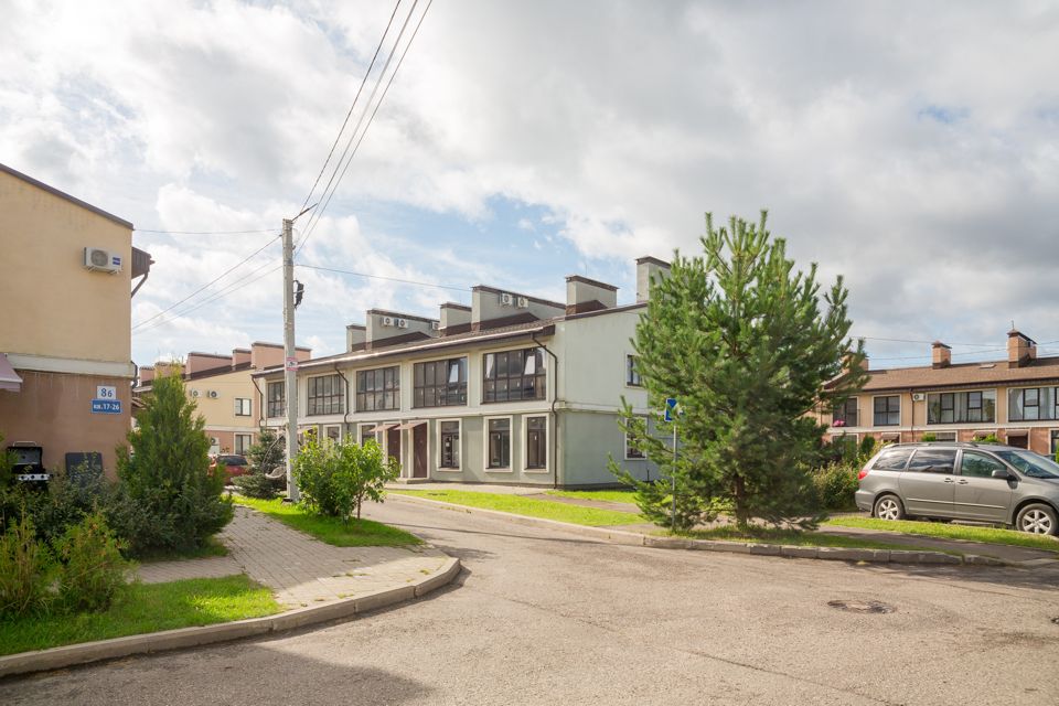 Продаётся 3-комнатная квартира, 81.5 м²