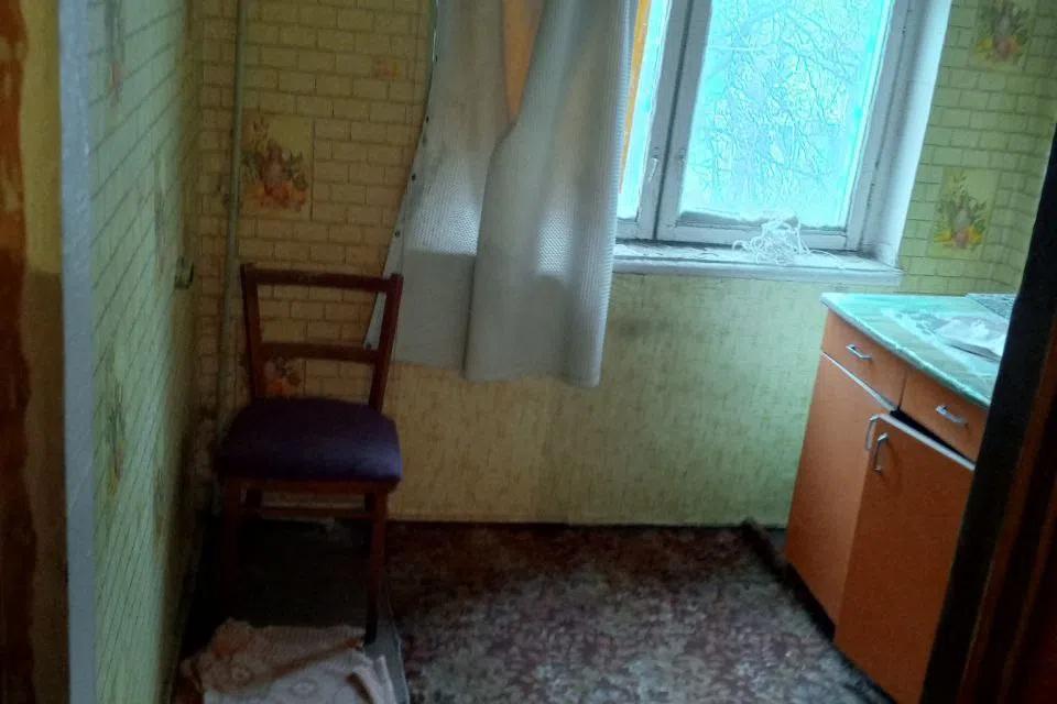 Продаётся 4-комнатная квартира, 59 м²