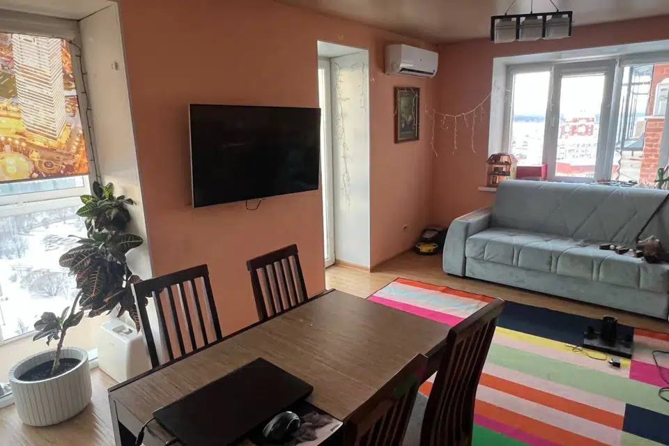 Продаётся 3-комнатная квартира, 71.1 м²