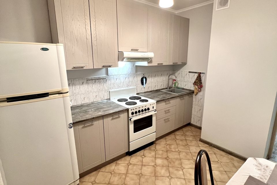 Сдаётся 2-комнатная квартира, 60 м²