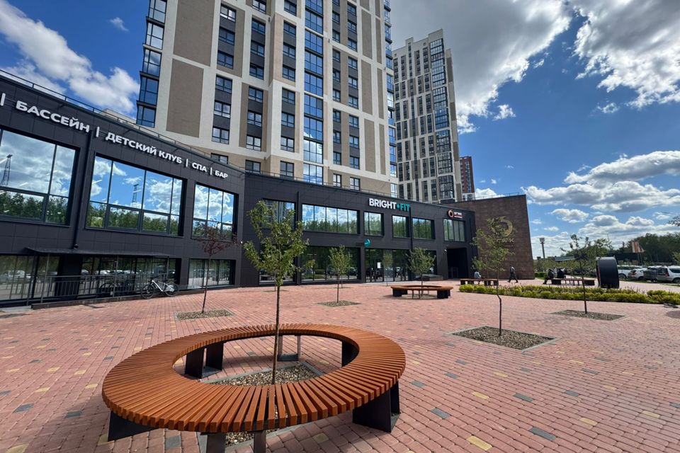 Продаётся 3-комнатная квартира, 109.4 м²