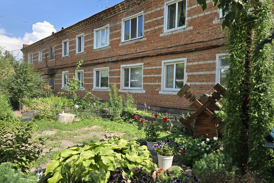 Продаётся 3-комнатная квартира, 57.7 м²