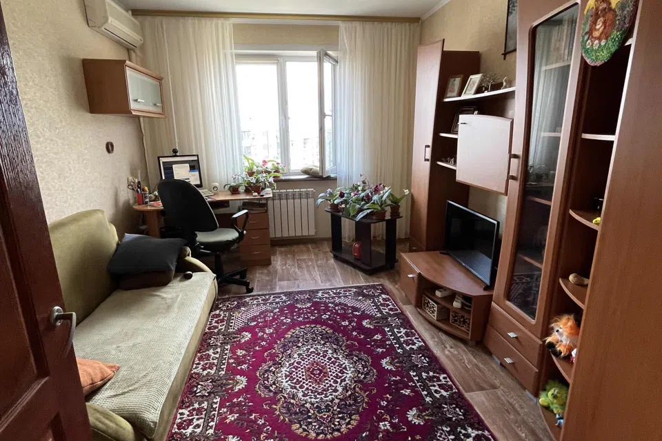 Продаётся 3-комнатная квартира, 63 м²