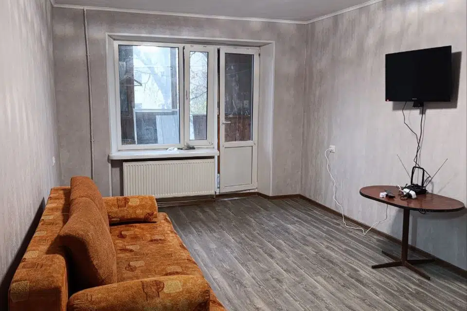 Продаётся 1-комнатная квартира, 32 м²