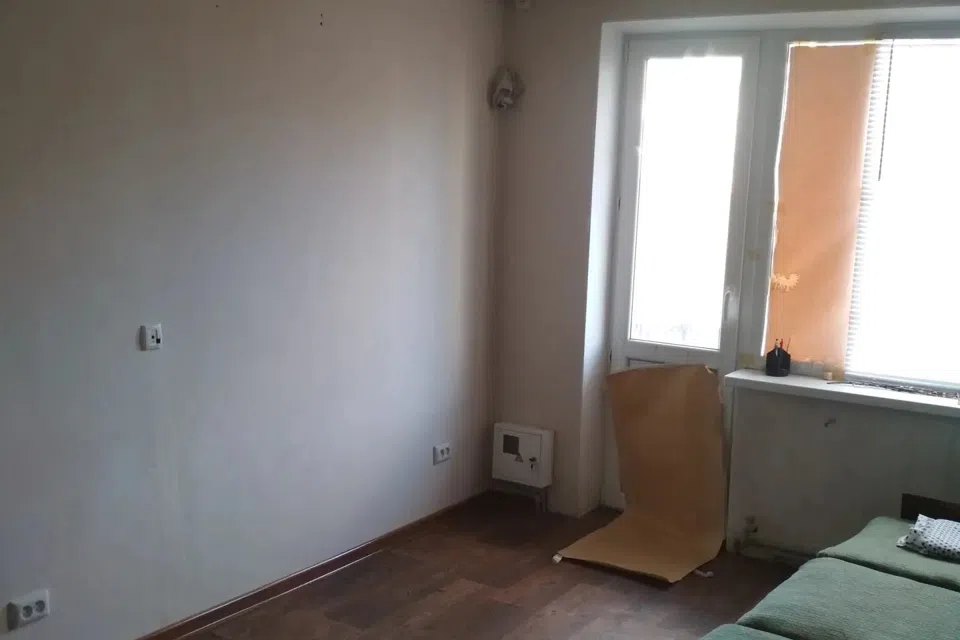 Продаётся 4-комнатная квартира, 59 м²