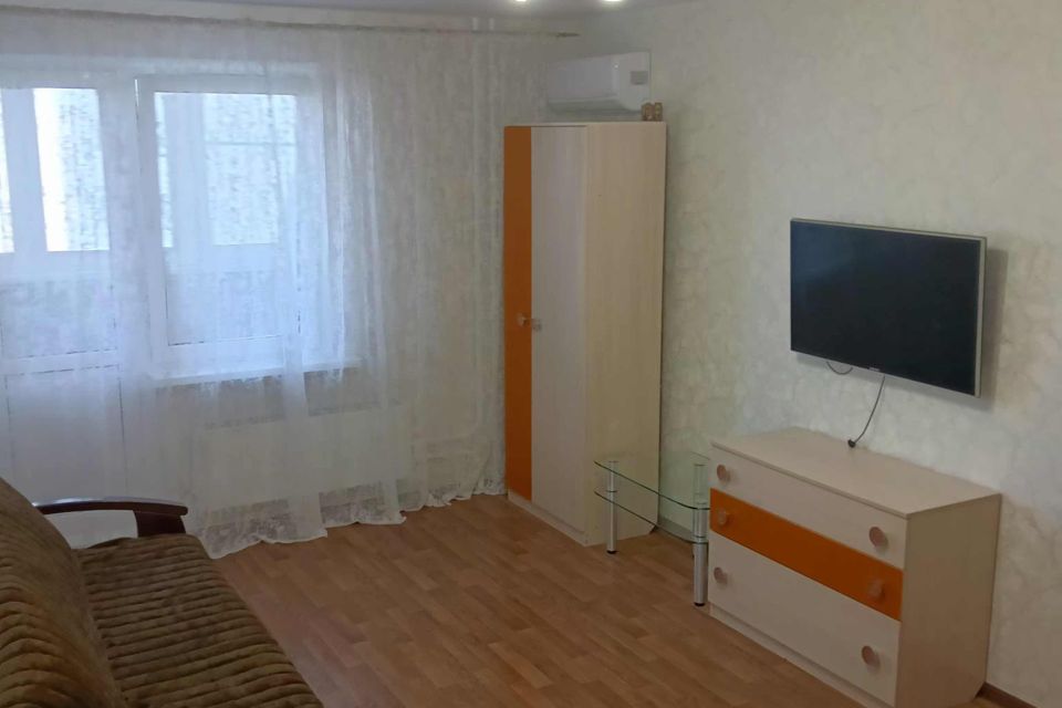 Сдаётся 1-комнатная квартира, 40 м²