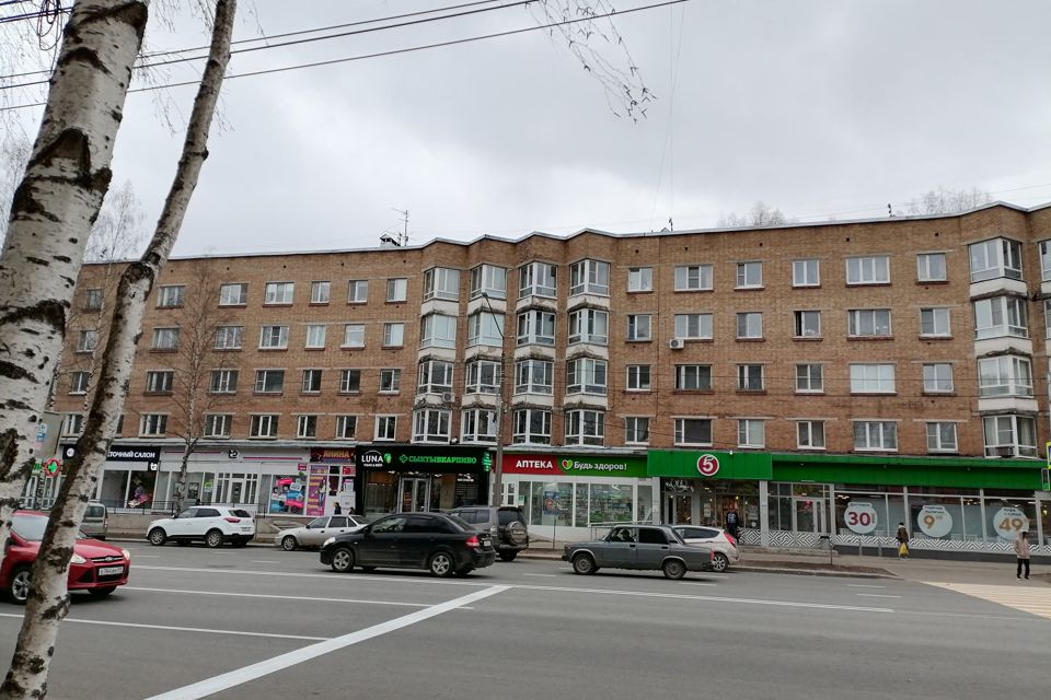 Продаётся 2-комнатная квартира, 62 м²
