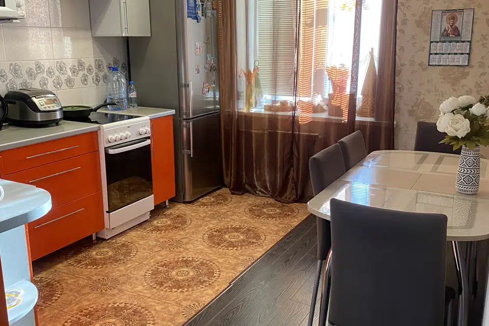 Продаётся 3-комнатная квартира, 76.5 м²