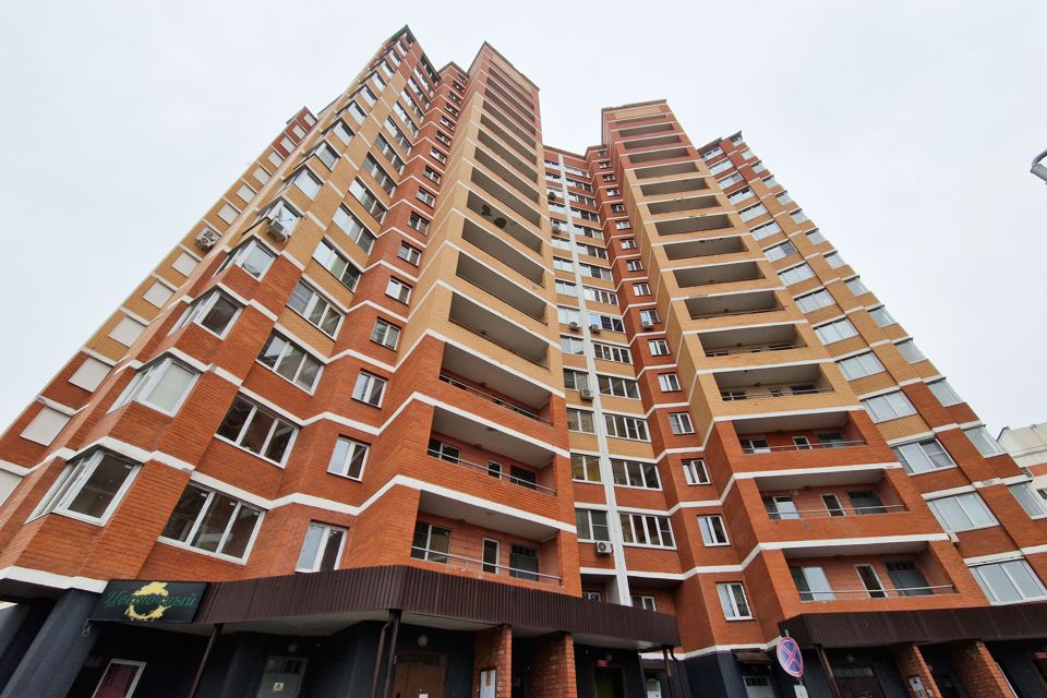 Продаётся 3-комнатная квартира, 65 м²