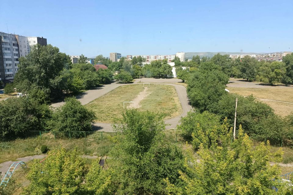 Продаётся 2-комнатная квартира, 45.9 м²