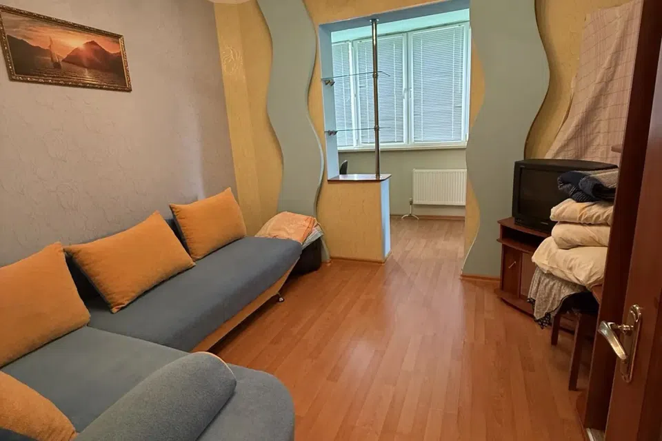 Продаётся 3-комнатная квартира, 70 м²