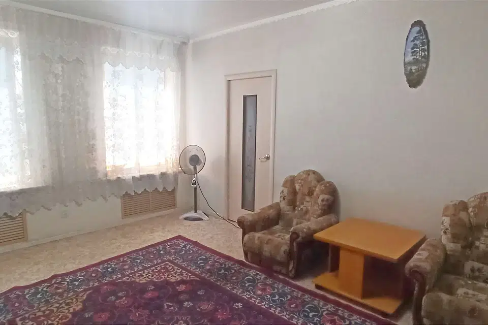 Продаётся 3-комнатная квартира, 62.5 м²