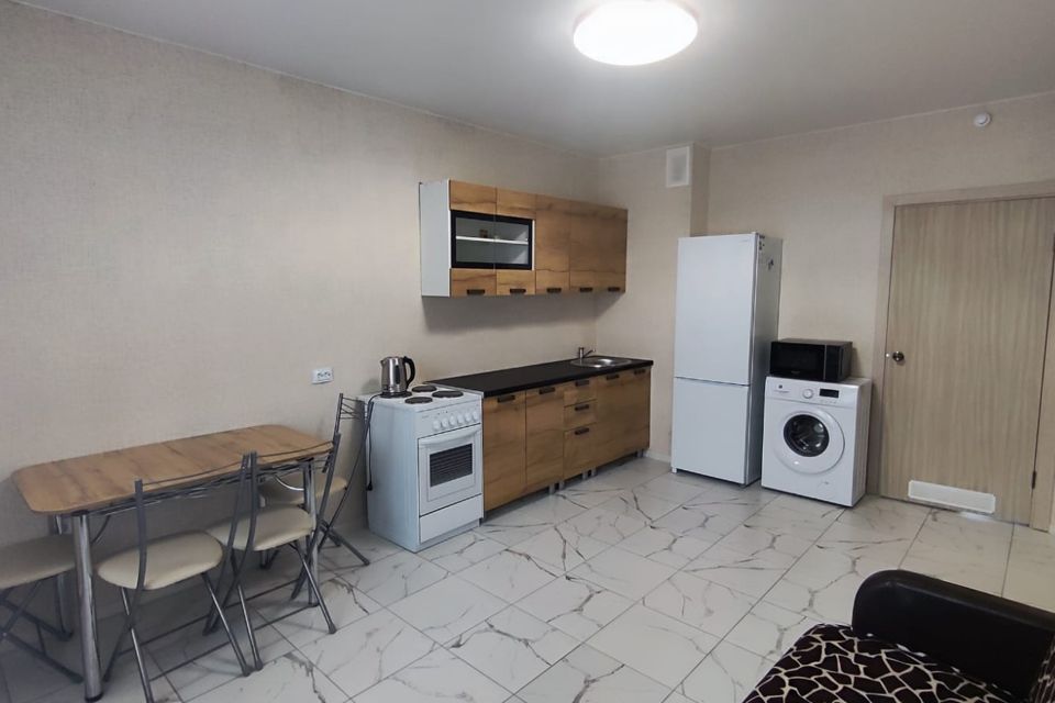 Продаётся 1-комнатная квартира, 41.74 м²