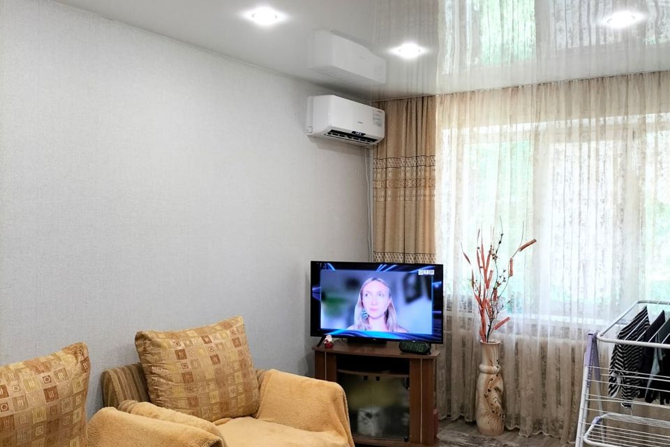 Продаётся 2-комнатная квартира, 43.8 м²