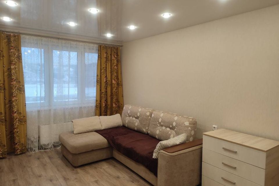 Продаётся 1-комнатная квартира, 40.3 м²