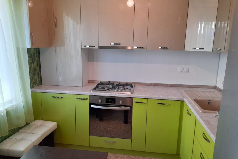 Продаётся 3-комнатная квартира, 72.7 м²
