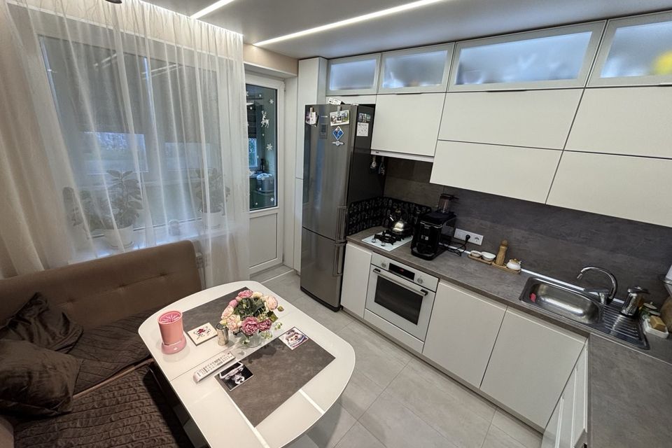 Продаётся 2-комнатная квартира, 57.9 м²