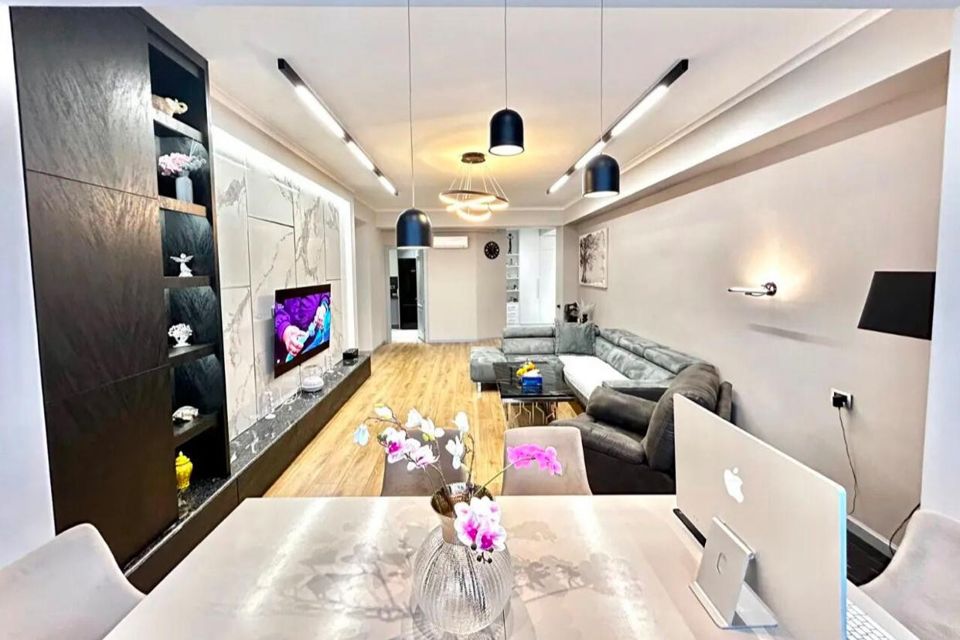 Сдаётся 3-комнатная квартира, 125 м²