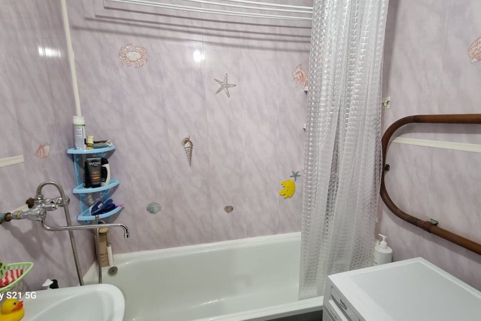 Продаётся 3-комнатная квартира, 71.8 м²