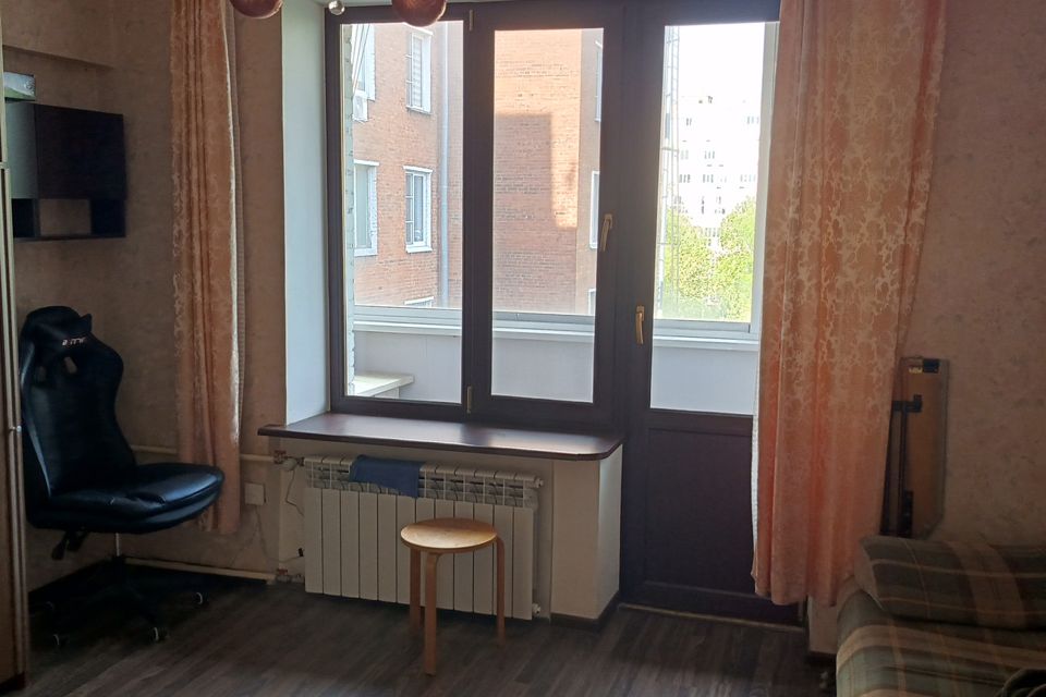 Продаётся комната в 4-комн. квартире, 17.2 м²