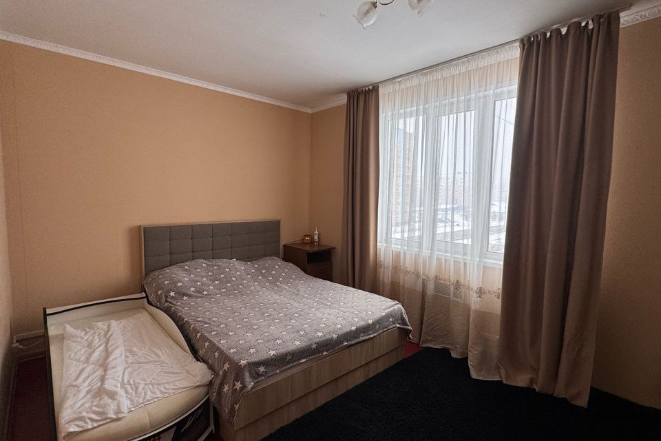 Продаётся 4-комнатная квартира, 108 м²