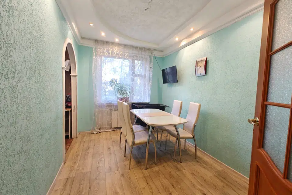Продаётся 4-комнатная квартира, 73.1 м²