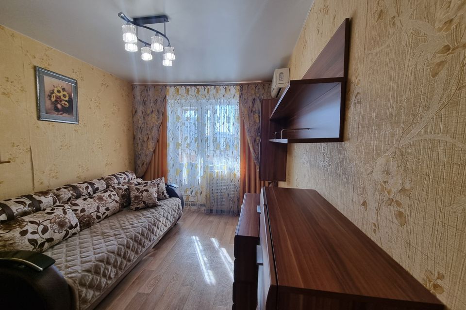 Продаётся 3-комнатная квартира, 58.8 м²