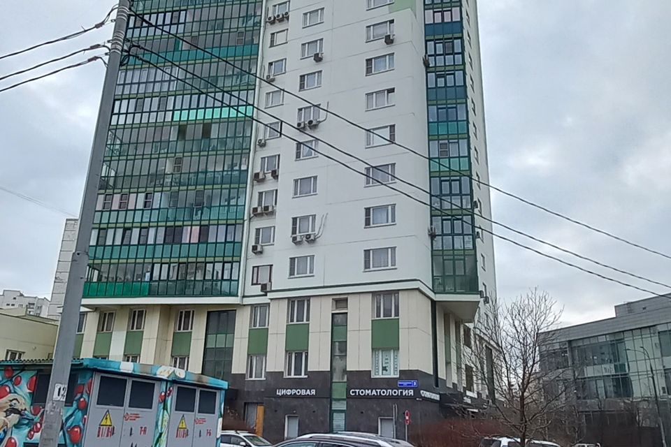 Продаётся 4-комнатная квартира, 106.7 м²