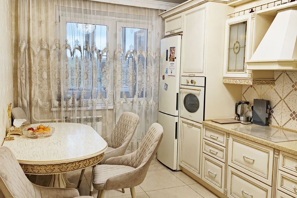 Продаётся 2-комнатная квартира, 62 м²