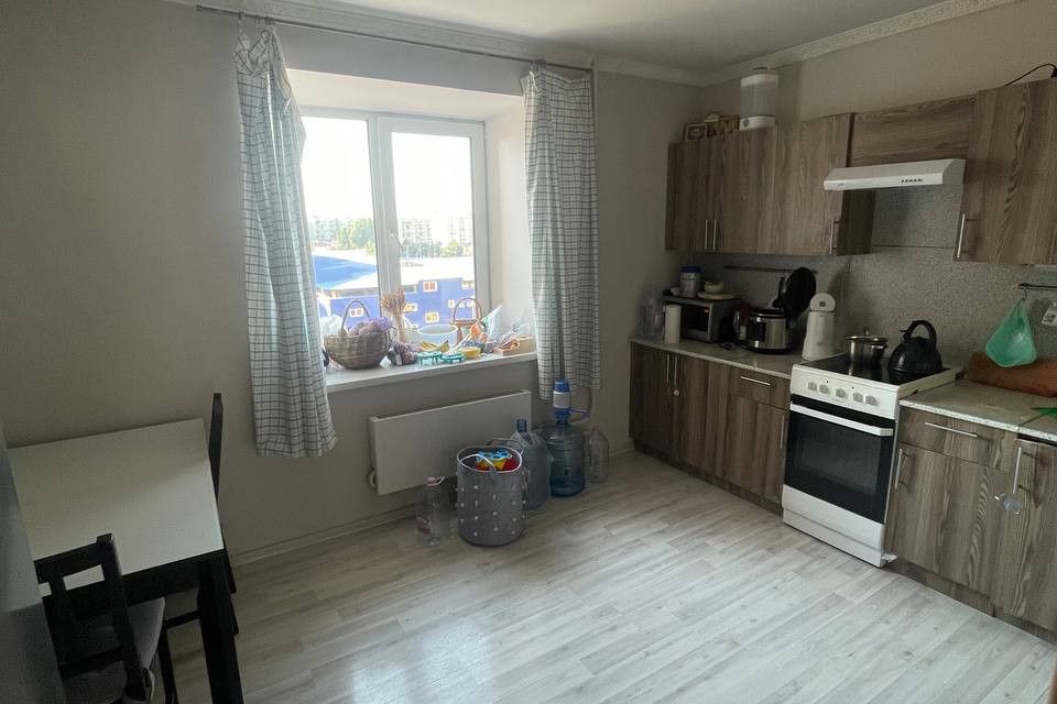 Продаётся 2-комнатная квартира, 57.5 м²