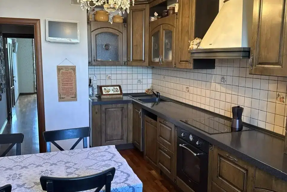 Продаётся 3-комнатная квартира, 83 м²