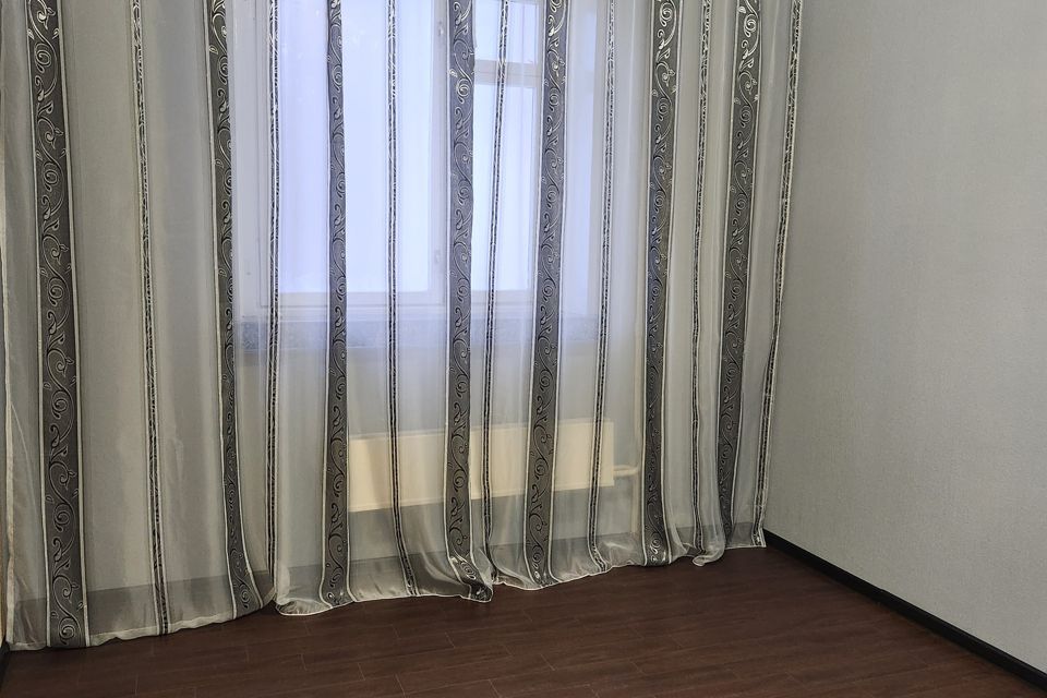 Продаётся 4-комнатная квартира, 102.4 м²