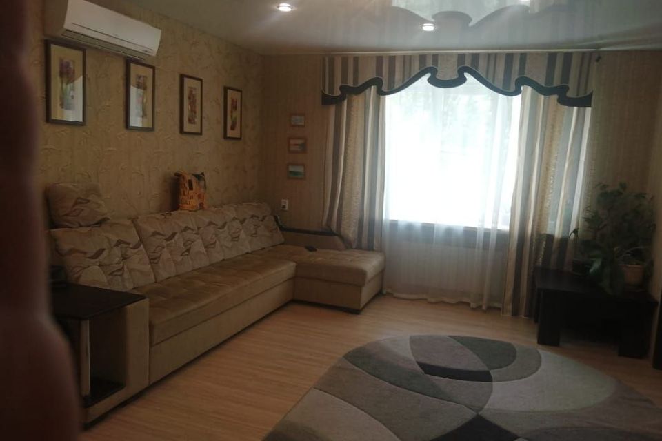 Продаётся 3-комнатная квартира, 62.6 м²