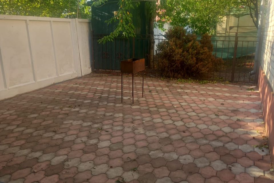 Продаётся 2-этажный дом, 120 м²