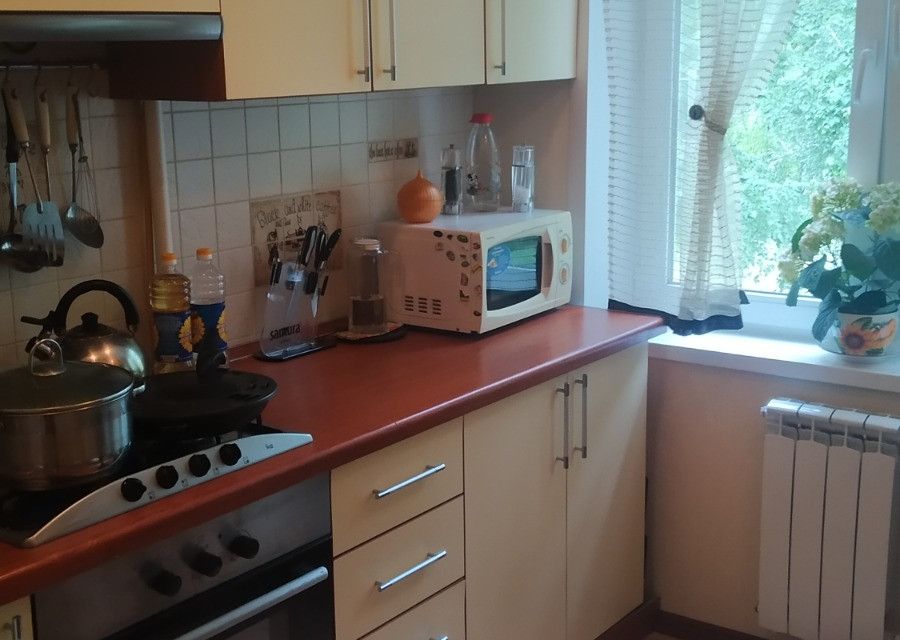 Продаётся 3-комнатная квартира, 63.3 м²