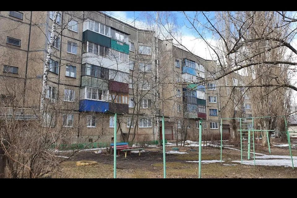 Продаётся 3-комнатная квартира, 62.2 м²