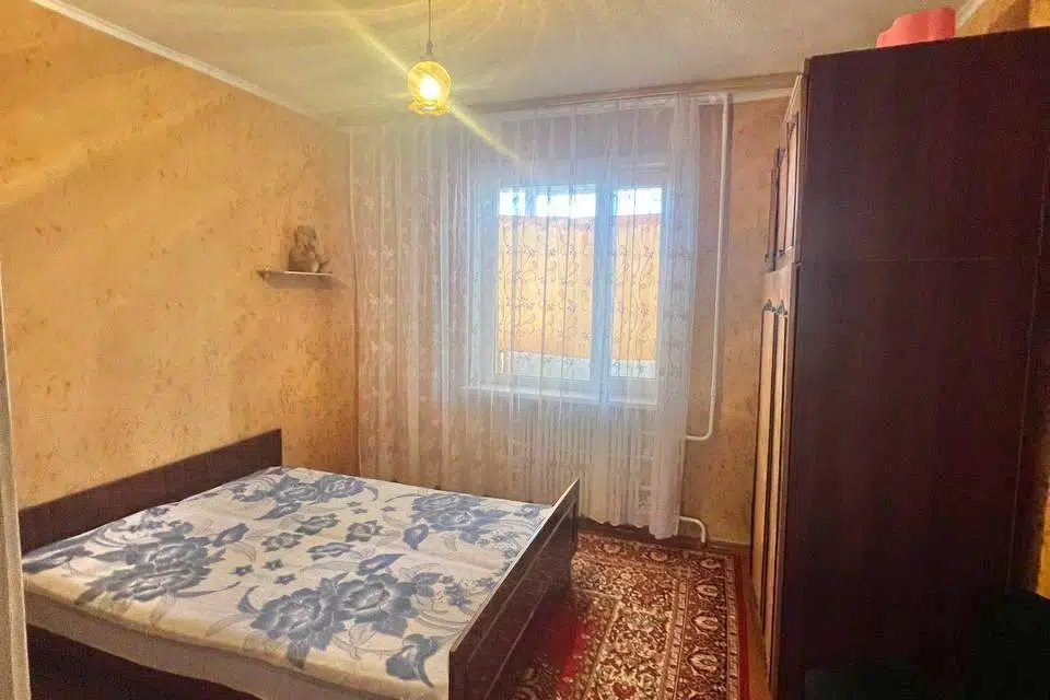 Продаётся 3-комнатная квартира, 72 м²