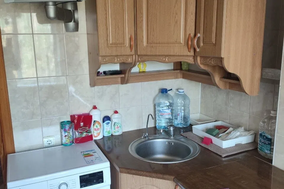 Продаётся 3-комнатная квартира, 56.6 м²