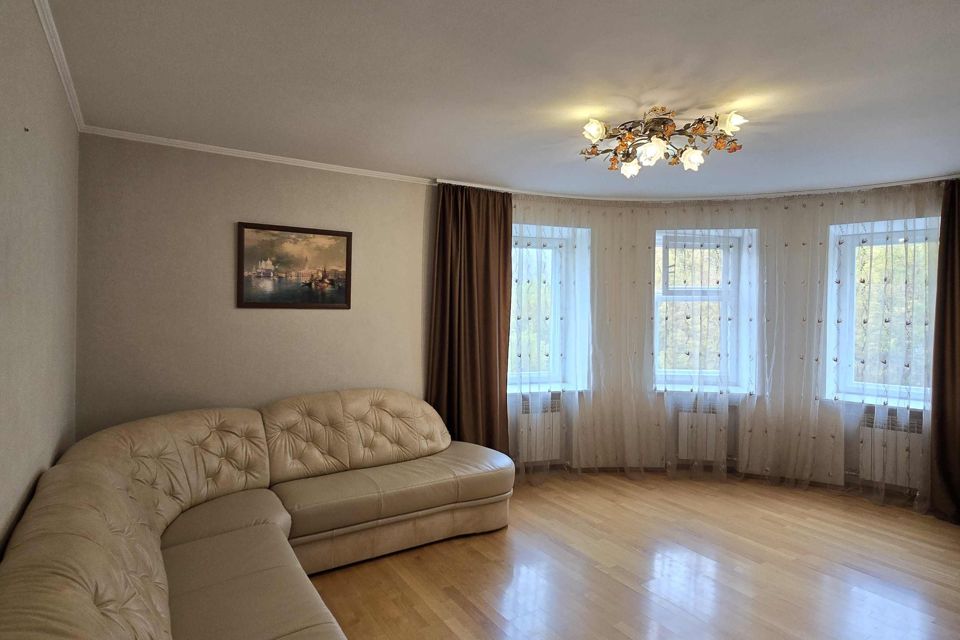 Продаётся 2-комнатная квартира, 60 м²