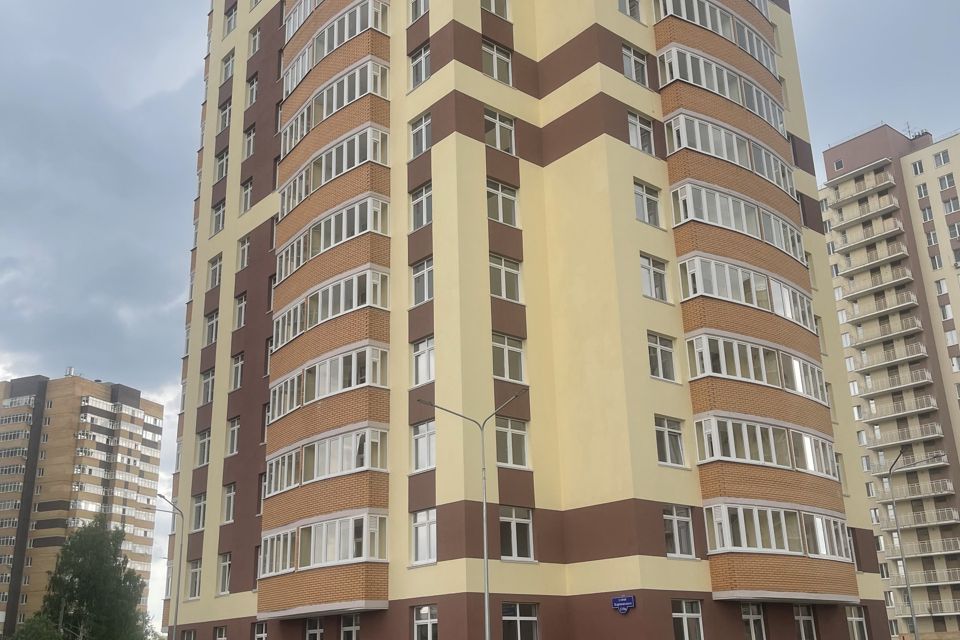 Продаётся 2-комнатная квартира, 56.4 м²