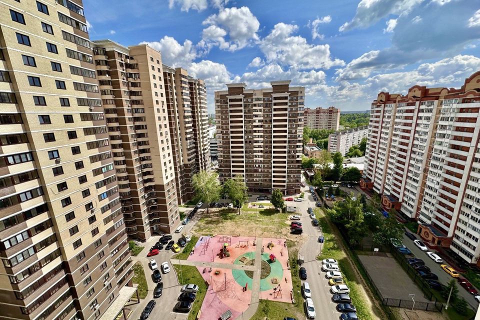 Продаётся 1-комнатная квартира, 48.5 м²
