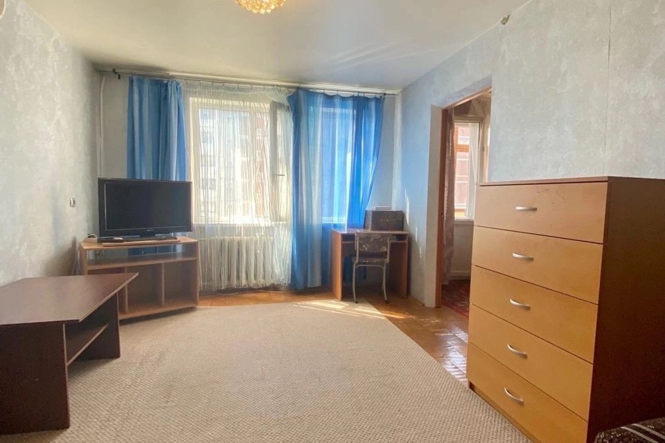 Сдаётся 2-комнатная квартира, 38 м²