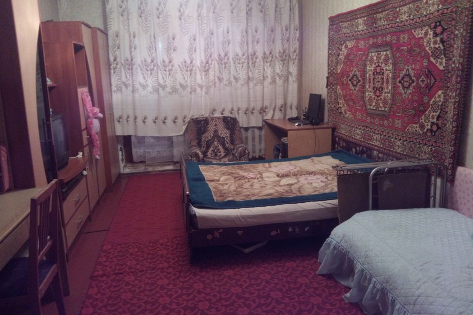 Продаётся 4-комнатная квартира, 96.8 м²