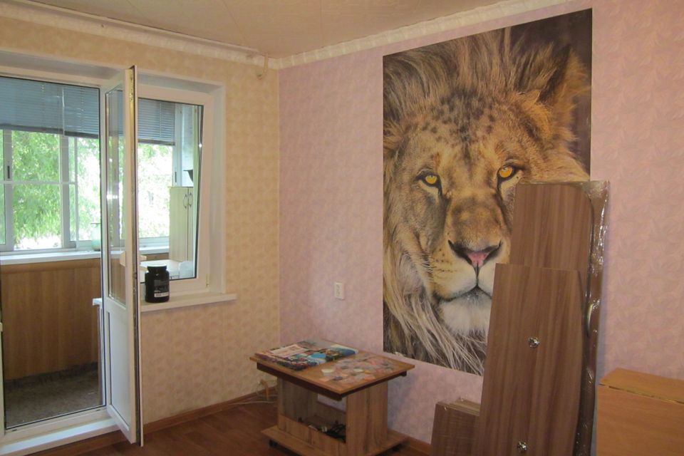 Продаётся 3-комнатная квартира, 56.7 м²