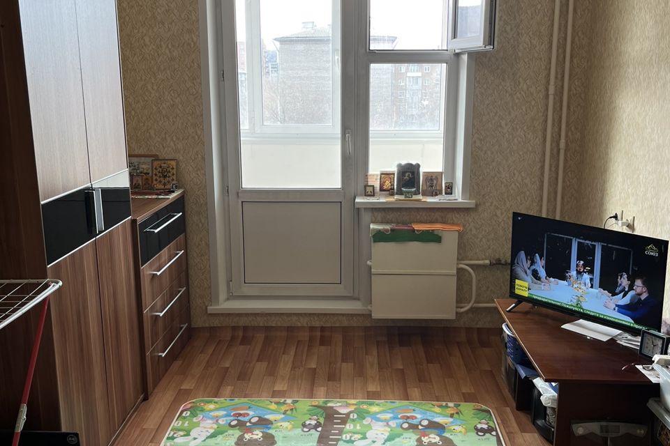 Продаётся 1-комнатная квартира, 32 м²